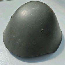 Elmetto da parata NVA 3 rivetti 2. Mangiatoia versione 2. Versione, DDR, GDR, esercito popolare
