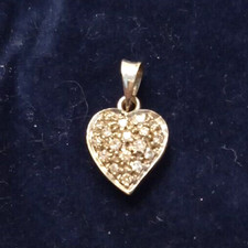CIONDOLO CUORE ORO bianco 18