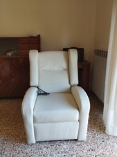 Poltrona relax regolabile per anziani