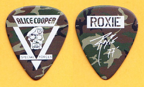 Alice cooper ryan roxie - alice,