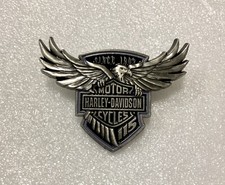 Pin Harley-Davidson Commemorativa 115th Anniversary.  Spilla da Collezione