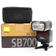 Nikon SB-700 AF Speedlight