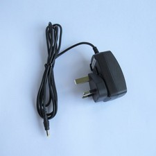 Alimentatore adattatore di