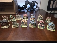 Cascate della Libertà case in