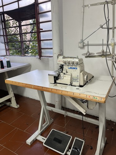 Juki 6700 tagliacuci - juki,