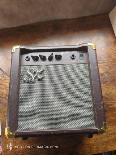 Amplificatore per chitarra - sx,