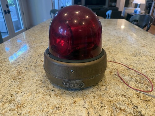 Rare federal signal model - model, 17-b