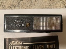 2 flash , uno Toshiba Custom e l'altro Toshiba Royal