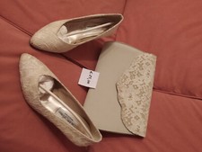 scarpe e borsa coordinati in tessuto  beige, indossate solo una volta matrimonio