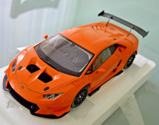 Autoart 1:18 Lamborghini Huracán LP620-2 Super Trofeo (81558)