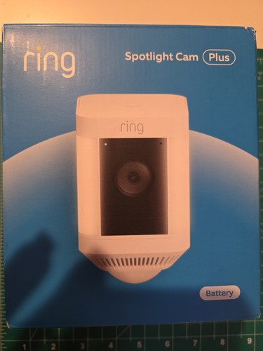 Ring spotlight cam - spotlight, plus