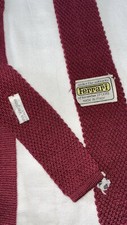Cravatta vintage Ferrari fatta a maglia 100% Lana