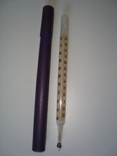 Antico termometro da laboratorio medico (REAUMUR & CENTIGRADO)