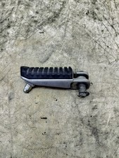 PEDANA POGGIA PIEDE ANTERIORE SINISTRA PER KAWASAKI ZR-7 750 DEL 2002 (e52436)