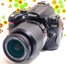 Nikon D5000 908520