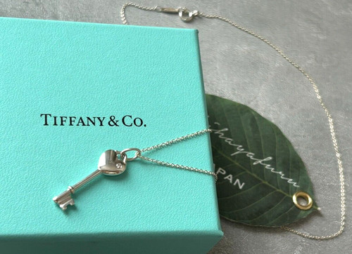 Ciondolo chiave cuore diamante