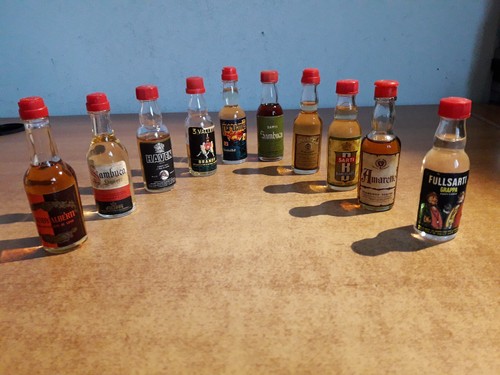 Mignon vintage liquore - di,