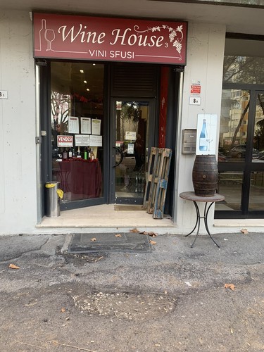 Cedesi attività vini - attività,