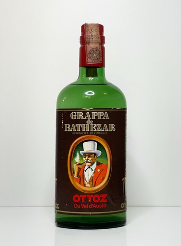 Rara bottiglia grappa de - rara,
