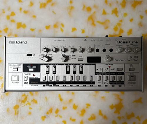 Roland bass line - roland, tb-03
