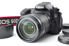 Canon EOS 60D + EF-S 18-135mm IS Zoom Lens Kit [quasi come nuova]...