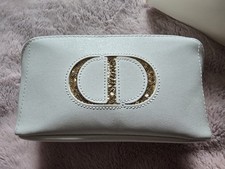 Nuovo marsupio Dior Beauté