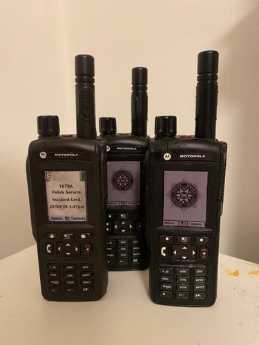 Prop police radio motorola - prop,