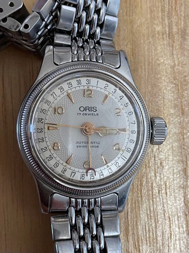 Oris pointer date big crown - oris,