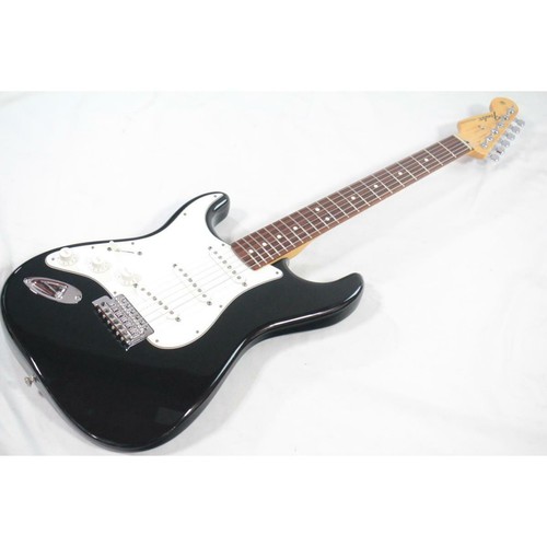 Excellent fender standard - fender,