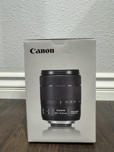 Canon 135 3 5 - 18-135, f/3.5-5.6