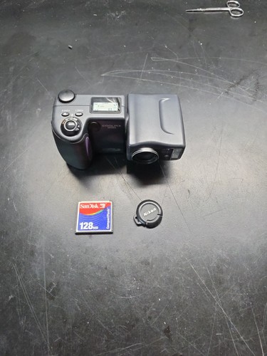 Nikon coolpix 990 34 - coolpix,