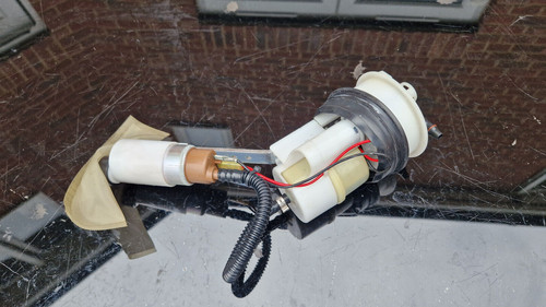 Pompa carburante aprilia - carburante,