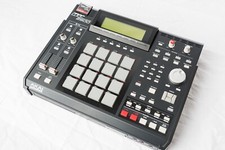 Drum machine Akai MPC 2500