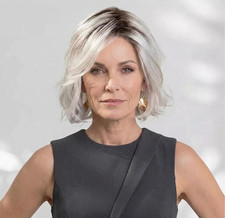 Parrucca Corta Da Donna Con