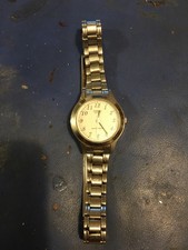 Orologio  Casio Quarzo Vintage sul fondello 1330  ltp 11 Esther resistent bello