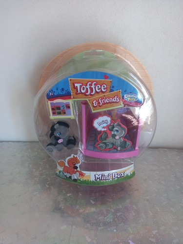 Toffee friends emotions - &,