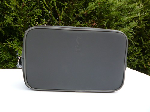 Pochette trousse yves - 💓,
