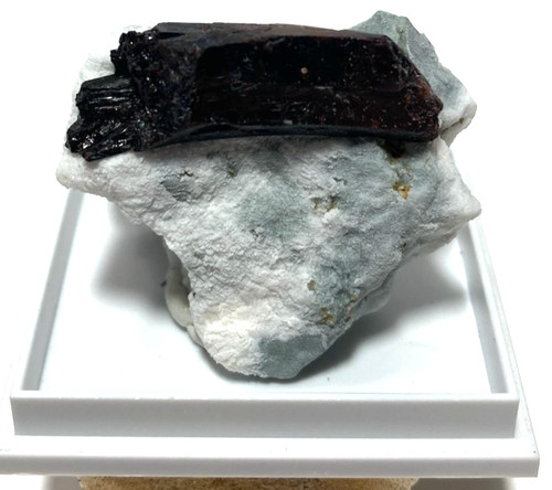 Neptunite glossy 28mm - , crystal