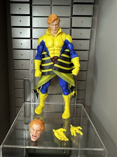 Hasbro marvel legends banshee - legends,