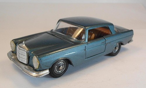 Mebetoys a 19 mercedes - 1/43, n.