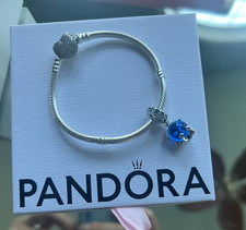 Bracciale Pandora Cuore Simbolo con Charm Polpo Murano e Pietre Lucide