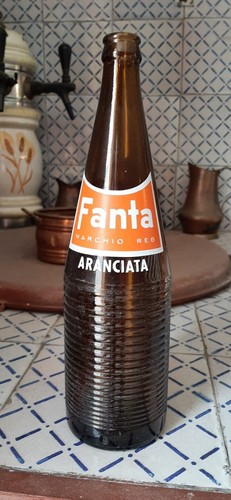 Bottiglia aranciata fanta - bottiglia,