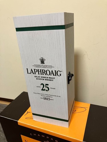 Whisky single malt laphroaig - single,