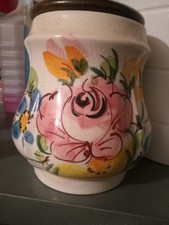 vasi, anche per alimenti, ceramica di Bassano, con tappo in legno.