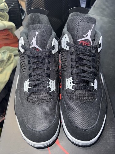 Size 12m jordan 4 - 12m/13.5w,