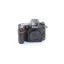 Nikon D750 + 570 Tsd. Scatti +