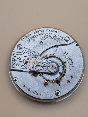 Waltham vintage movement - waltham,