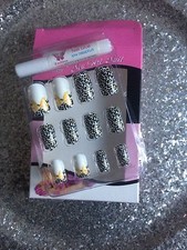 Kit Unghie Finte Nail Art 12