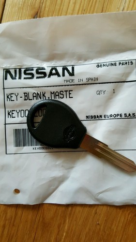 Nissan micra k10 - nissan, k10,chiave