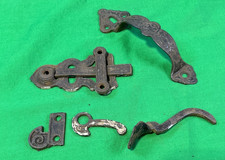 Vecchia serratura a pollice